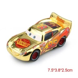 Disney Pixar Cars 3 2 fém öntött autós játék Villám McQueen Anglia királynője Fritter Miss gyerekeknek Fiú születésnapi játékaut