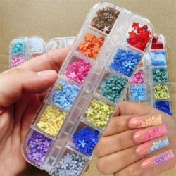 Nail Art strassz készlet 2400db Nail Gems Ab lapos hátú strassz drágakő kövek tároló rendszerezővel a fényes nyaraláshoz