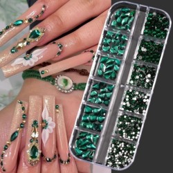 Nail Art strassz készlet 2400db Nail Gems Ab lapos hátú strassz drágakő kövek tároló rendszerezővel a fényes nyaraláshoz