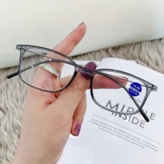 Uniszex Klasszikus Flexibilis Olvasószemüvegek Férfi Női Ultrakönnyű TR90 Keretes Szemüvegek Presbyopia Szemüvegek Dioptria +1,0